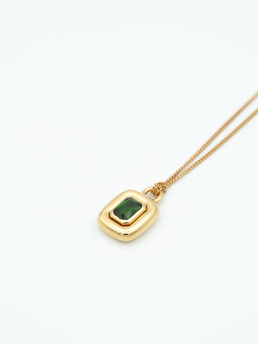Etto Necklace