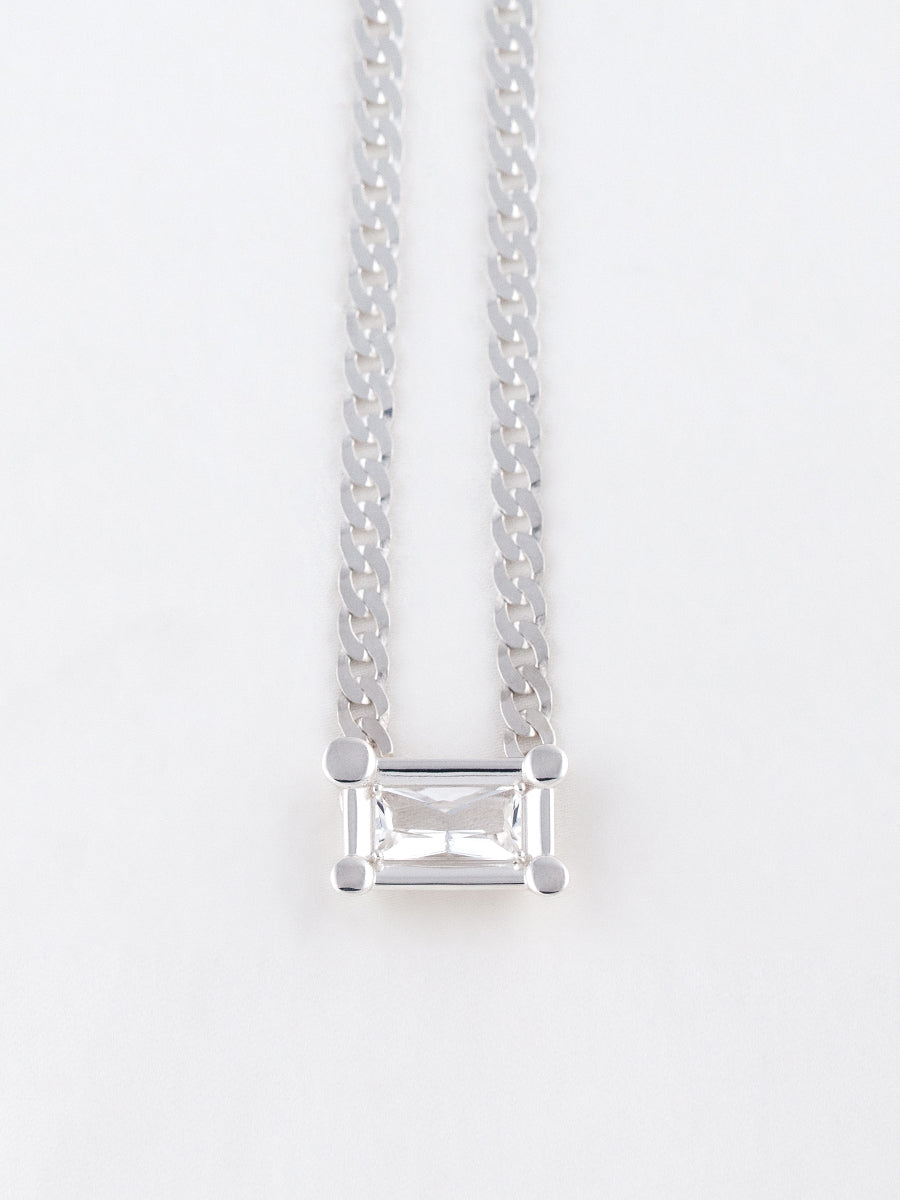 Tesse Oblong Necklace